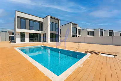 New Badia Villa | Homey Semi Detach | Auto Garage