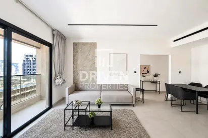 Elegant Unit | Spacious Apt | Community View