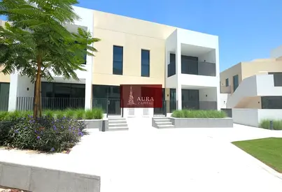 MULTIPLE OPTIONS | Spacious Layout | Corner 3BR