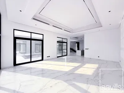 PRIME LOCATION | MODERN VILLA | POOL