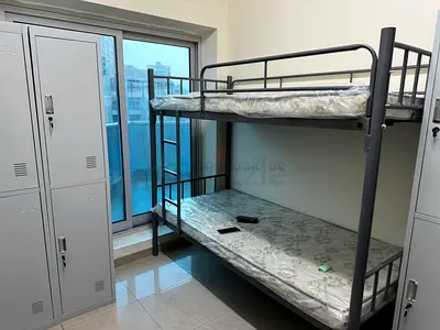 LADIES BED SPACE AT ADCB / AL KARAMA (NO COMMISSION)