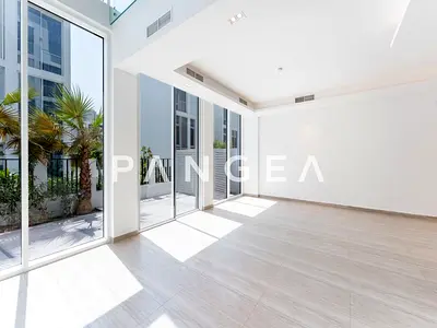 Rare Corner Unit | Vacant | View Today