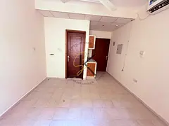 STUDIO APARTMENT FOR BACHELORS // NEAR TEA PARK
