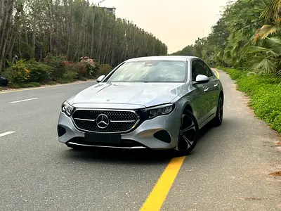 2025 Mercedes-Benz E-Class E 300 de | Diesel Plug-in Hybrid | Brand New Luxury Sedan
