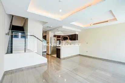 4 bedroom | Ready to Move in | Prime Location