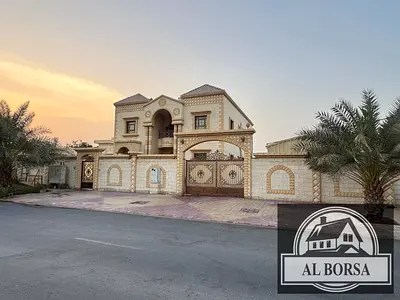 للبيع | فيلا مميزة بجوار شارع الشيخ عمار  🏡 تفاصيل العقار:  مساحة الأرض: 9,000 قدم² مساحة البناء: 5,500 قدم² عمر الفيلا: 13 سنة تشمل الكهرباء والماء