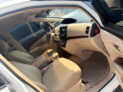 2014 Toyota PREVIA — миниатюра 7