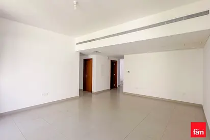 Arabella 2 Type A Single Row Close From Pool|Rent