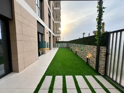 2 Parking | Gym Pool Private Garden | Maid Room | Terrace | Compound | 4 Cheques | Wardrobes | Isla