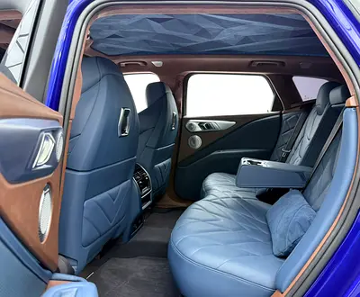 صورة مصغرة 17 لـ 2023 BMW XM