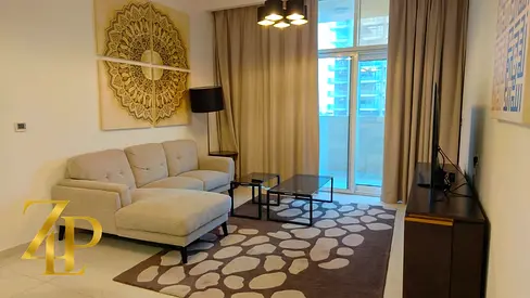 ELEGANT 1BR APARTMENT | SPACIOUS | POOL & CITY VIEWS
