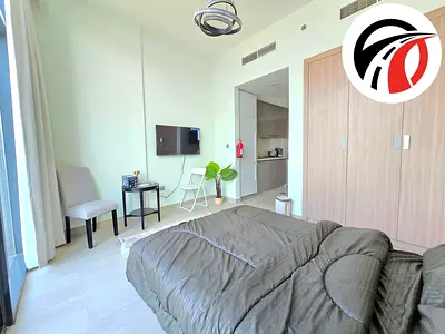 Nice studio apt / Best price/ chiller Free/ boulevard view