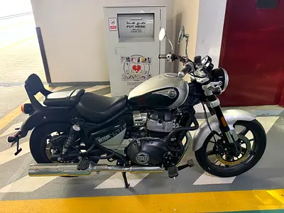 ROYAL ENFIELD SUPER METEOR 650 - Interstellar Grey