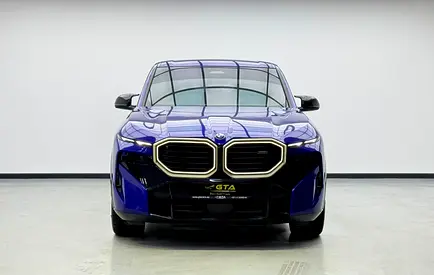 صورة 2 لـ 2023 BMW XM