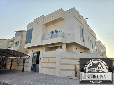 For rent in Al Yasmin: 5 master bedrooms, 2 living rooms, a majlis, a kitchen, a maid's room, and a yard.