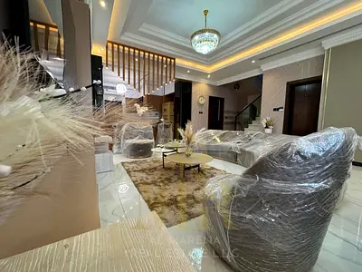 فيلا راقية للبيع في العامرة عجمان بتصميم أنيق ومساحات واسعة وخصوصية مثالية للسكن العائلي