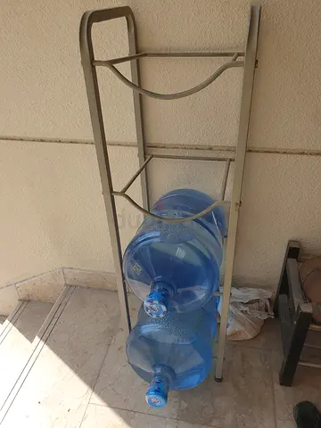 water bottle stand