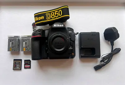 Nikon D850 low Shutter count 1586