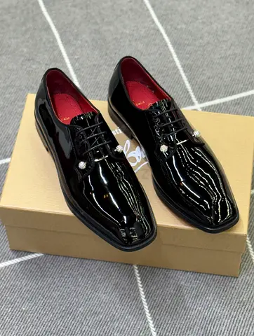 Men's Black Patent Leather Dress Shoes - Size Unknown, Like New