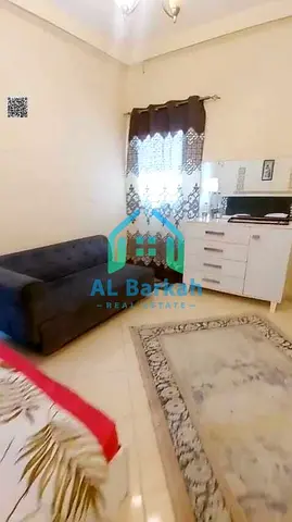 استوديو إعادة بيع في أورينت | الرشيدية 2 | بلكونة وإطلالة مفتوحة