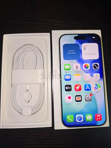 Iphone 17 pro 256Gb with Box LLA Dual Esim waranty til 11/2026 silver color battery 100% cycle 102