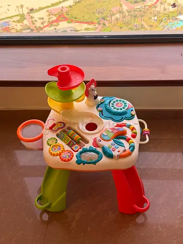 Baby activity table