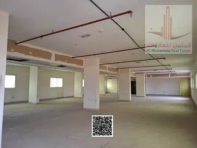 An unmissable opportunity to buy directly from the owner: an industrial building in Al Jurf Industr