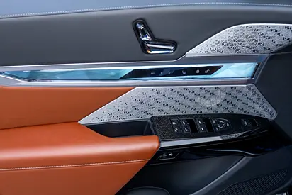 2023 BMW 7-SERIES — миниатюра 11
