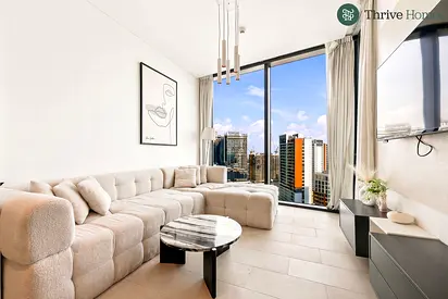 Skyline View | 1BR High Floor + Study Room