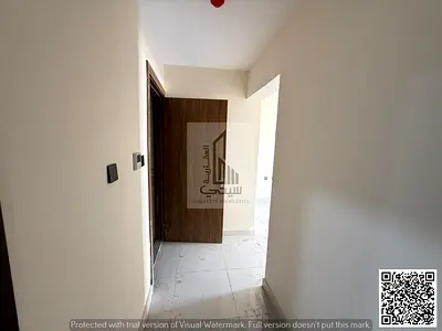 ستوديو مميز مع بلكونة بموقع رائع في الجرف