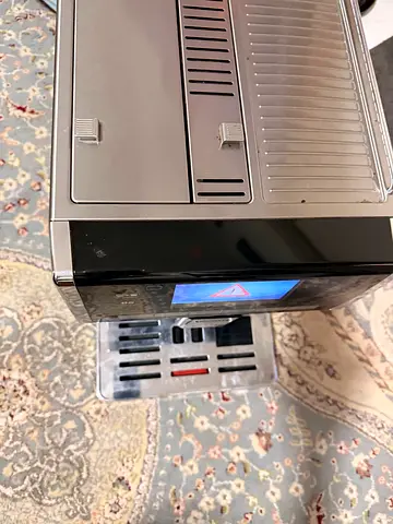 De’Longhi PrimaDonna Exclusive automatic coffee machine for sale