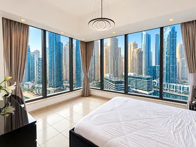 DIRECT FROM OWNER| CORNER UNIT | FULL MARINA VIEW| VACANT| DIRECT ACCESS TO MARINA WALK