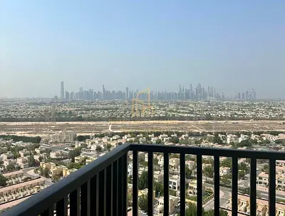 Marina skyline view I Brand new I Closed kitchen