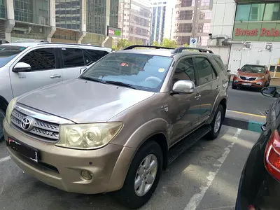 2009 Toyota FORTUNER — фото 6