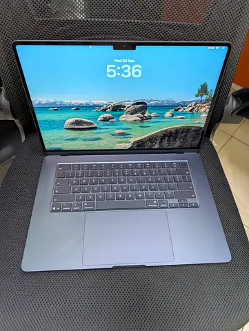 MacBook Air 15” M5 2026 | 16GB/512GB | 5 Cycles • 2027 100% Battery | MDM Bypassed | Warranty July