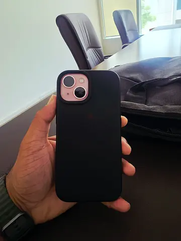 Iphone 15 128 pink colour one year old phone