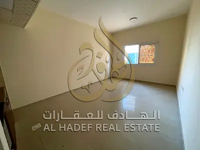 🏡✨ **استوديو واسع للإيجار السنوي في البوطينة – الشارقة | خلف نستو** ✨🏡 فرصة مميزة للسكن في منطقة البوطينة بالشارقة، بموقع عملي **خلف نستو**، ويتميز