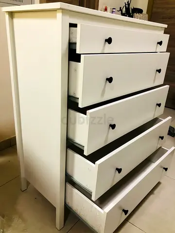 White 5-Drawer Chest of Drawers - Good Condition
