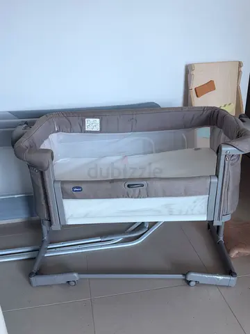 Chicco bedside bassinet / bedside crib