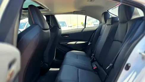 صورة مصغرة 17 لـ 2026 Toyota COROLLA