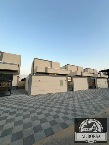 Villa for sale in Al Helio 2, Ajman, consisting of 3 master bedrooms, a majlis, a living room, and a maid's room.