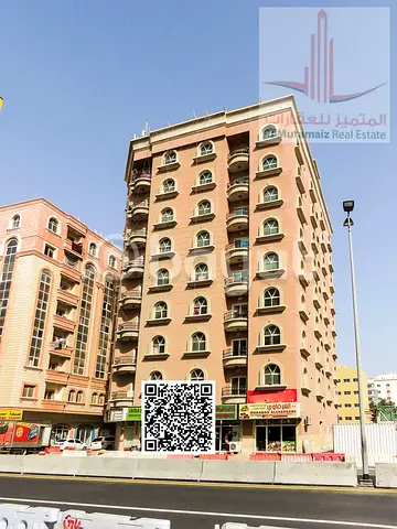 شقة غرفة وصالة للإيجار السنوي في الراشدية 3 عجمان، 2 حمام، موقع مميز خلف جراند مول، قريبة من الخدمات والطرق الرئيسية، مناسبة للعائلات