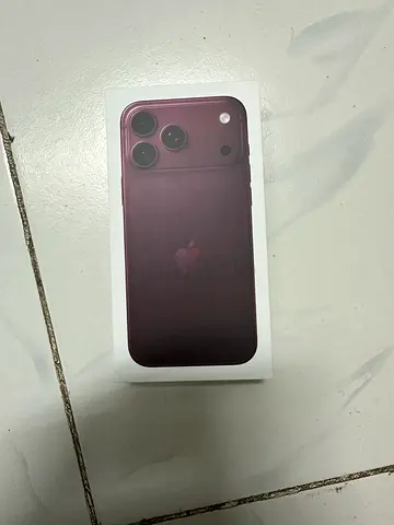 iPhone 18 pro max 256gb burgundy