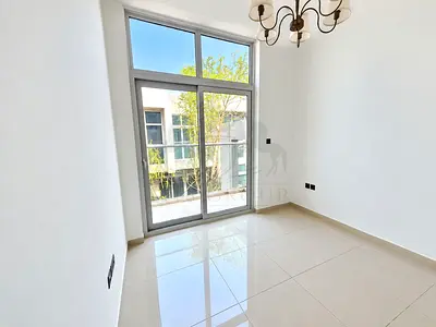 Corner Unit | Spacious Layout | Ready to Move