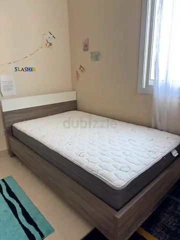 Wooden Bed Frame with Tranquil HR Visco Mattress – 120×200 cm