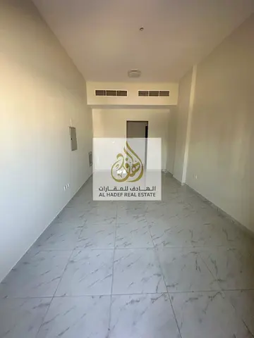 شقة مميزة,بلكونة,صيانة مجانية,مساحة واسعة,موقع مميز,سهل الوصول