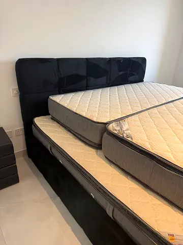 Single mattress