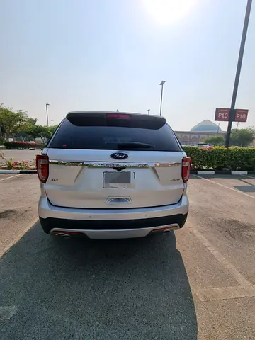 2017 FORD EXPLORER 照片 4