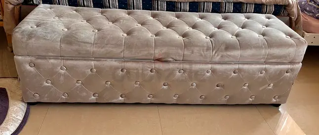 Long tufted storage bench/ottoman - beige velvet, good condition