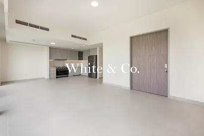 Single row | Huge plot size |Corner Villa